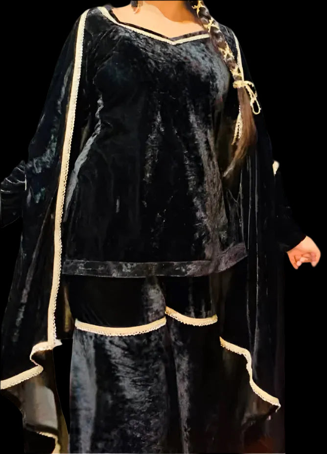 HONEY VELVET CAPE GARARRA SET